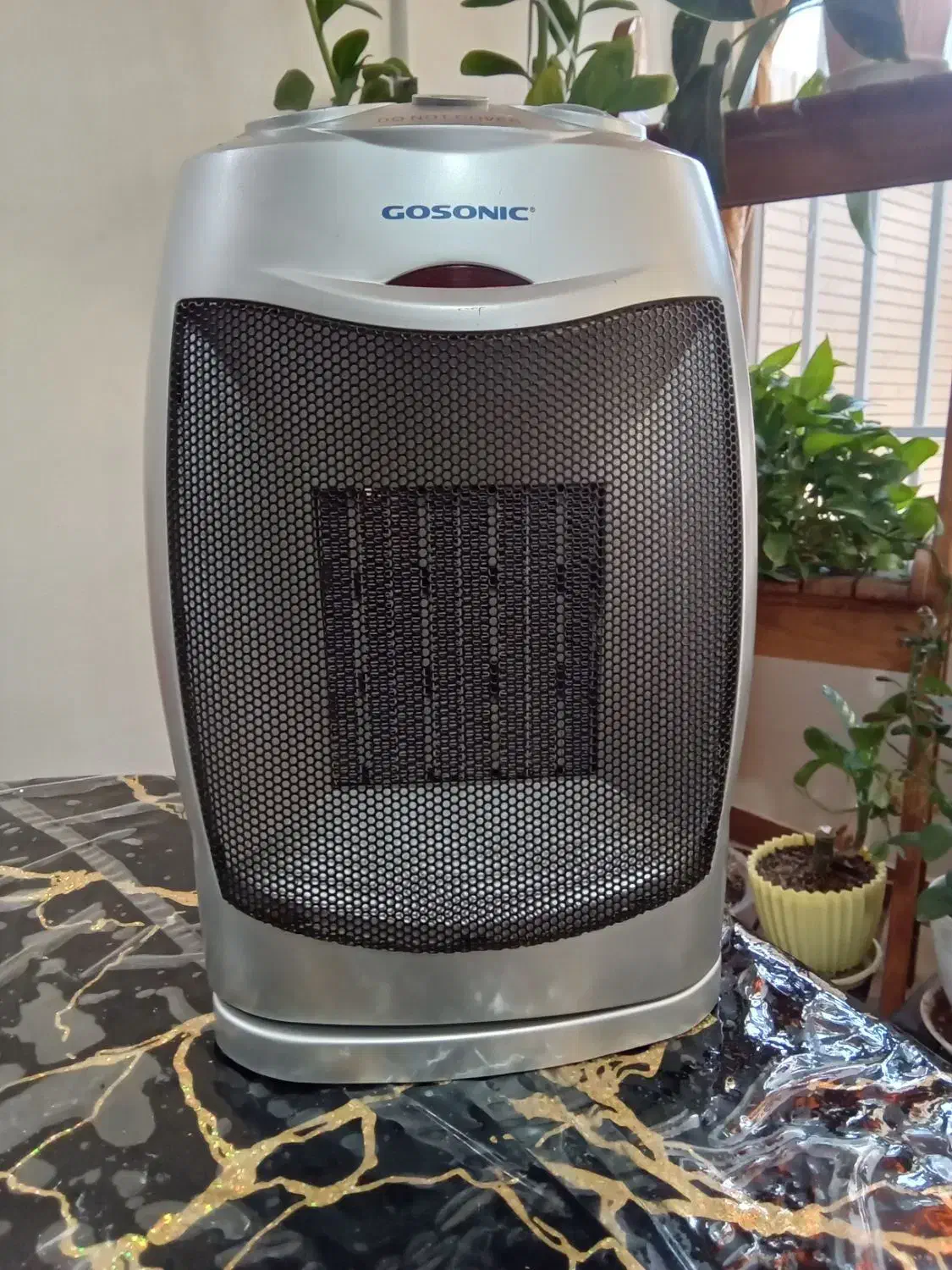 بخاری برقی|بخاری، هیتر، شومینه|شاهینشهر, شهرک گلدیس|دیوار