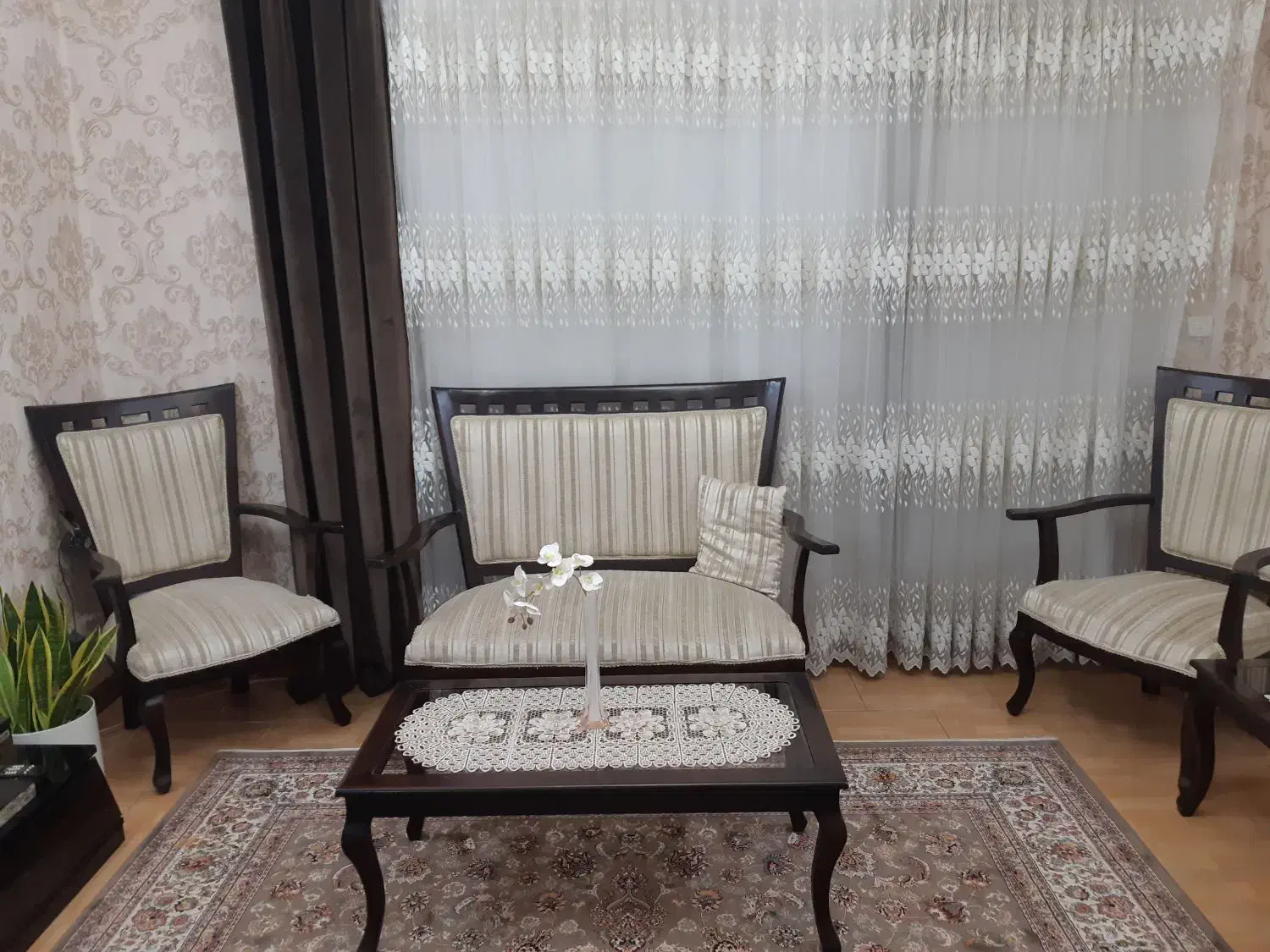 مبلمان ۷ نفره اتریشی|مبلمان خانگی و میز عسلی|پاکدشت, شهرک امام رضا|دیوار