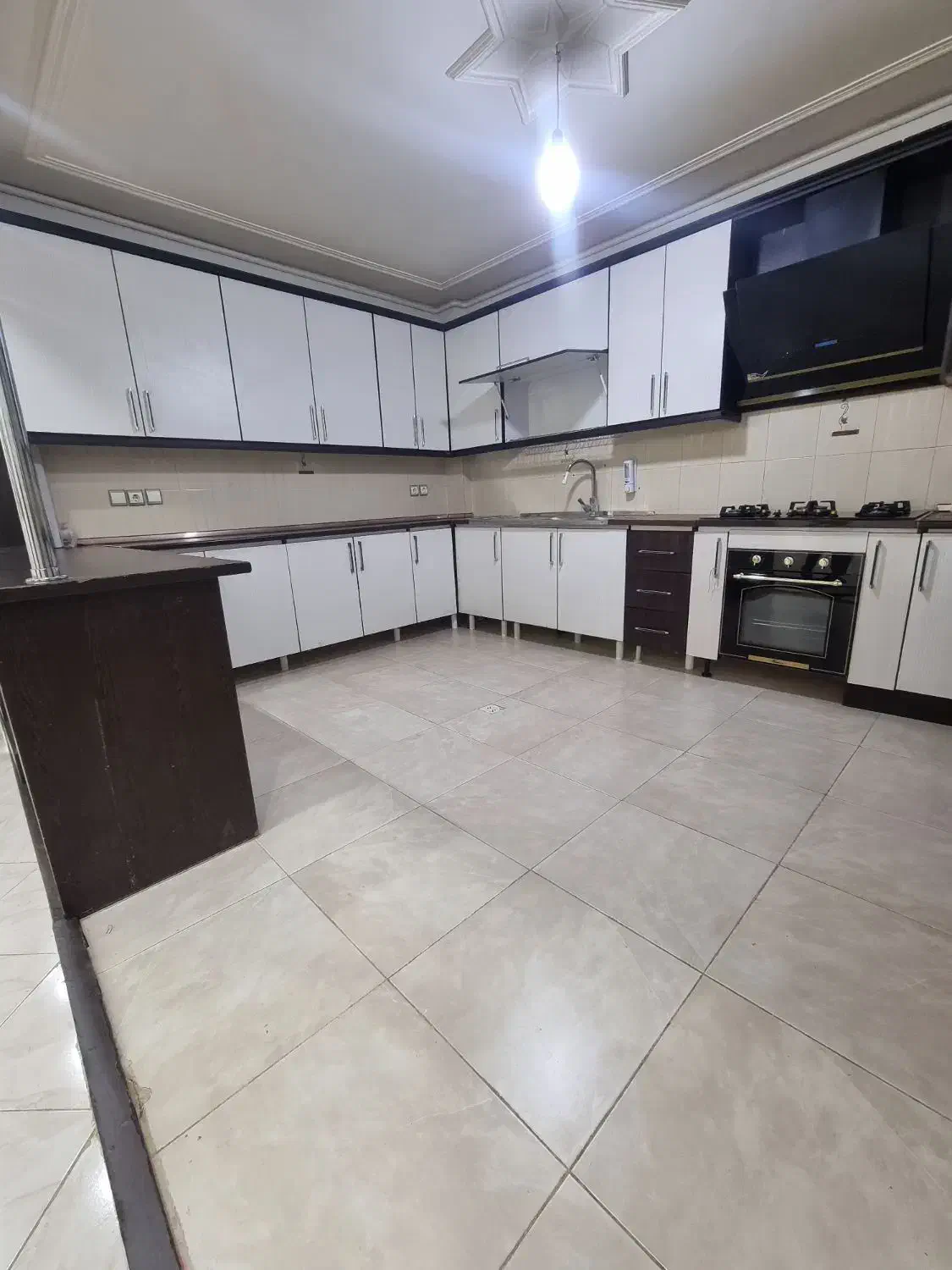 ایثارگران ۱۳۰ متر ، ۲خواب ، فول ، شیک|اجارهٔ آپارتمان|سبزوار, پاسداران|دیوار