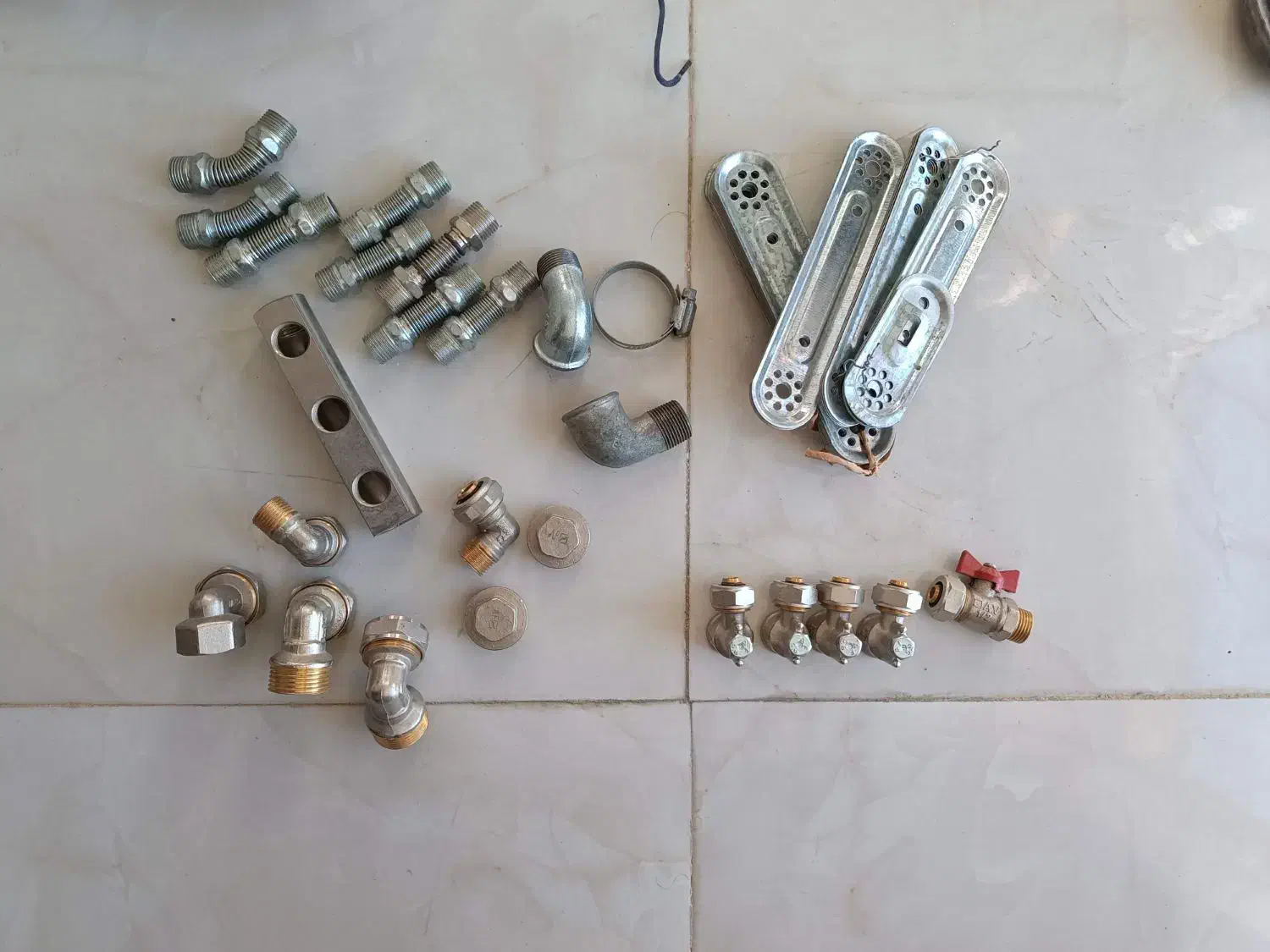 تعدادی اتصالات به فروش میرسد|مصالح و تجهیزات ساختمان|ملکآباد, |دیوار