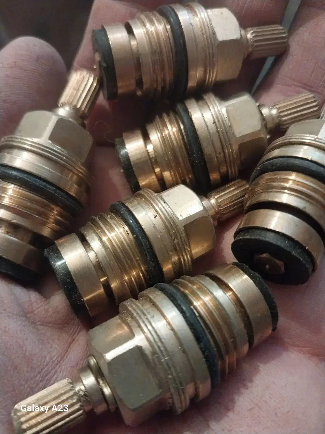 فروش اتصالات لوله سفید و دیگر لوازم به صورت یکجا|مصالح و تجهیزات ساختمان|قم, زنبیل آباد|دیوار