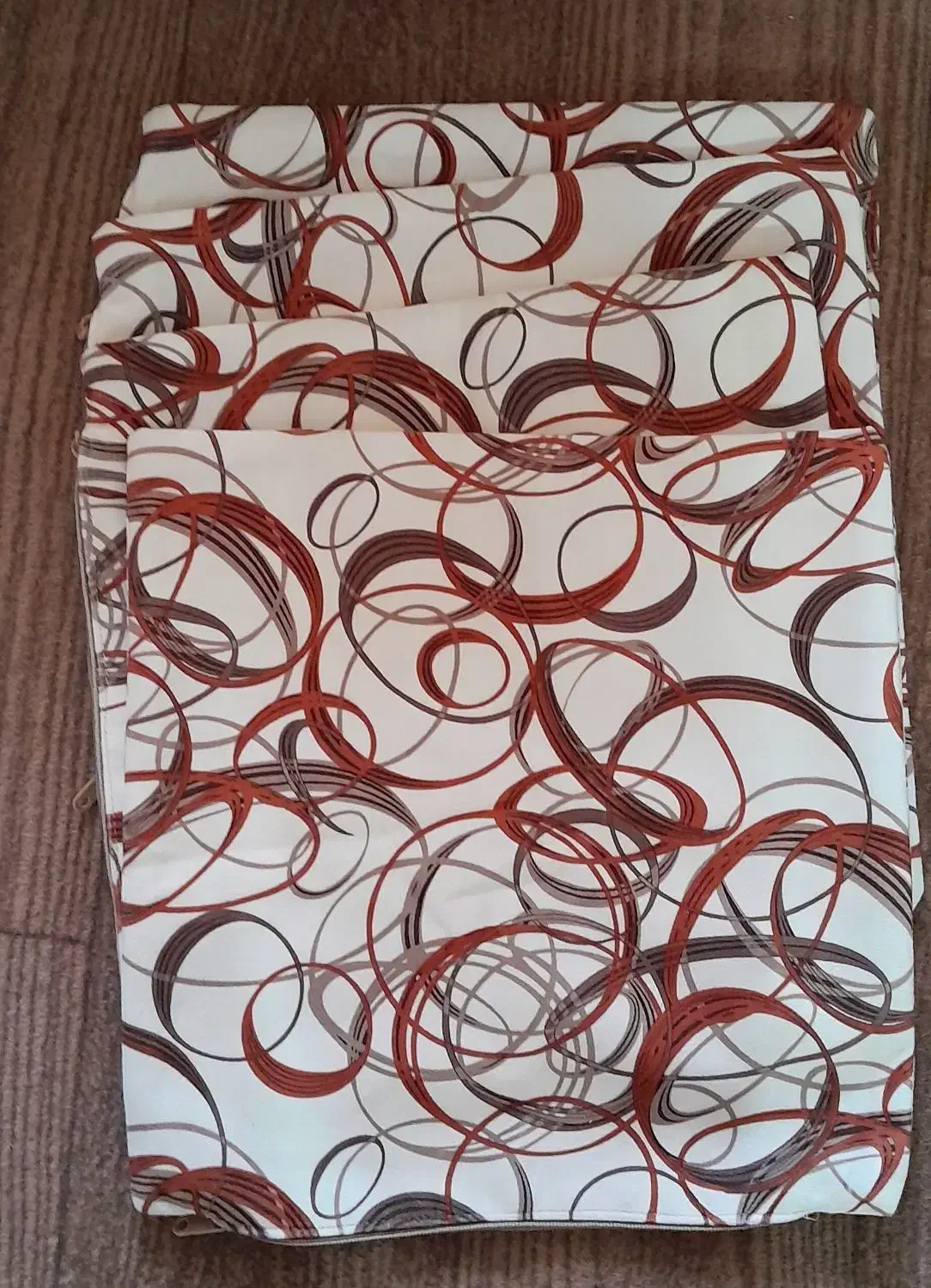 کوسن یا بالشت مبل، اصلا استفاده نشده نو نو|رختخواب، بالش، پتو|قرچک, مهدیه|دیوار