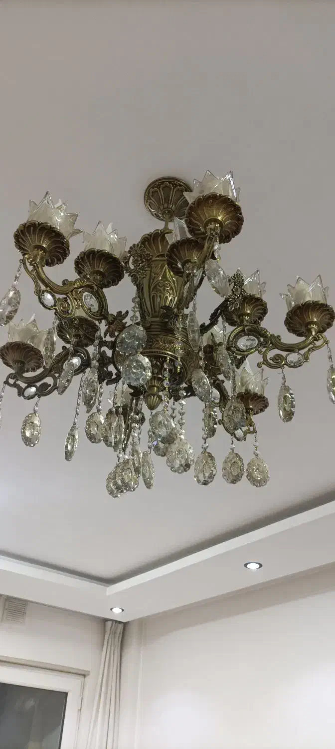 لوستر برنزی|لوستر و چراغ آویز|شهرکرد, |دیوار