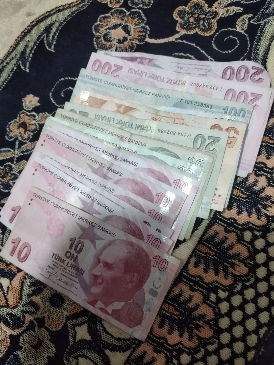 لیر کلکسیونی|کلکسیون سکه، تمبر، اسکناس|کرج, مصباح|دیوار