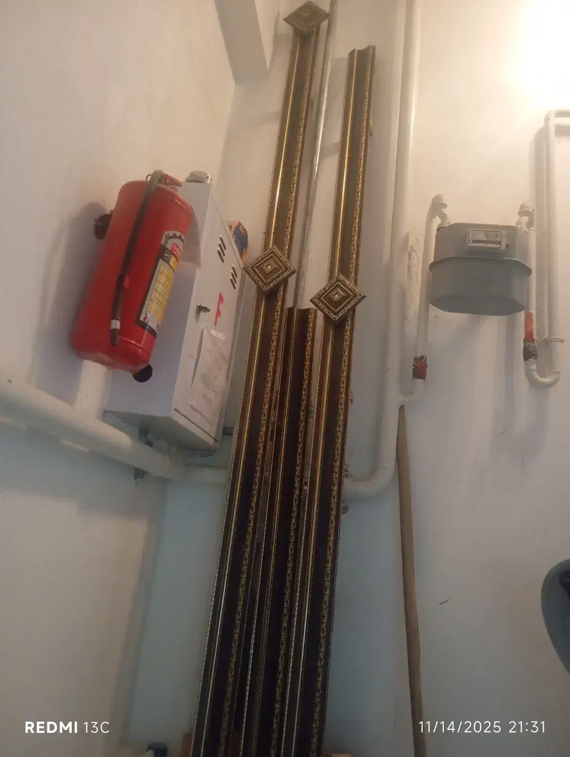 کتیبه و چوب پرده|پرده، رانر، رومیزی|تبریز, |دیوار