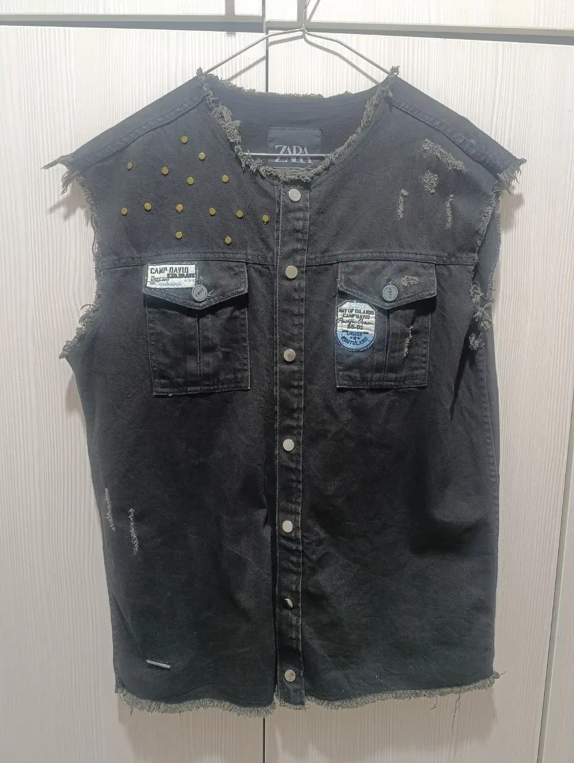 جلیقه|لباس|بندر کنگان, |دیوار