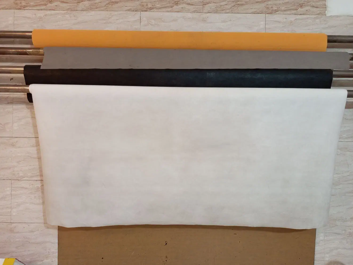 پرده تک رنگ|دوربین عکاسی و فیلم‌برداری|قدس, شهر‌قدس|دیوار