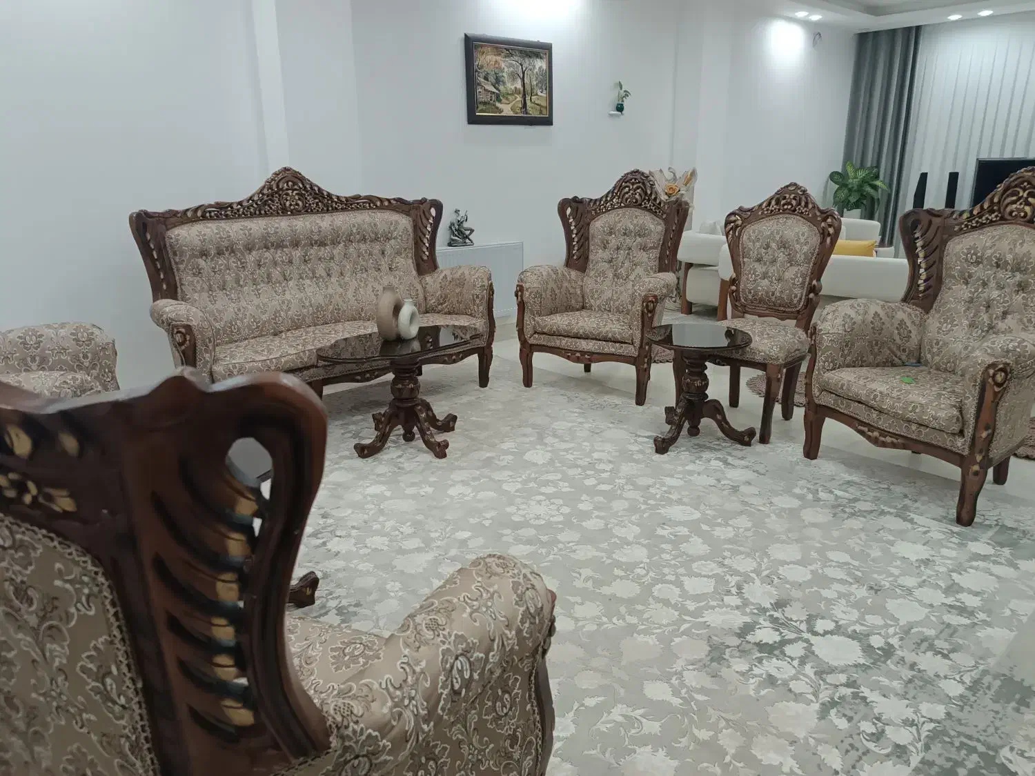 مبل نه نفره همراه با میز tv و اینه کنسول|مبلمان خانگی و میز عسلی|پاوه, |دیوار