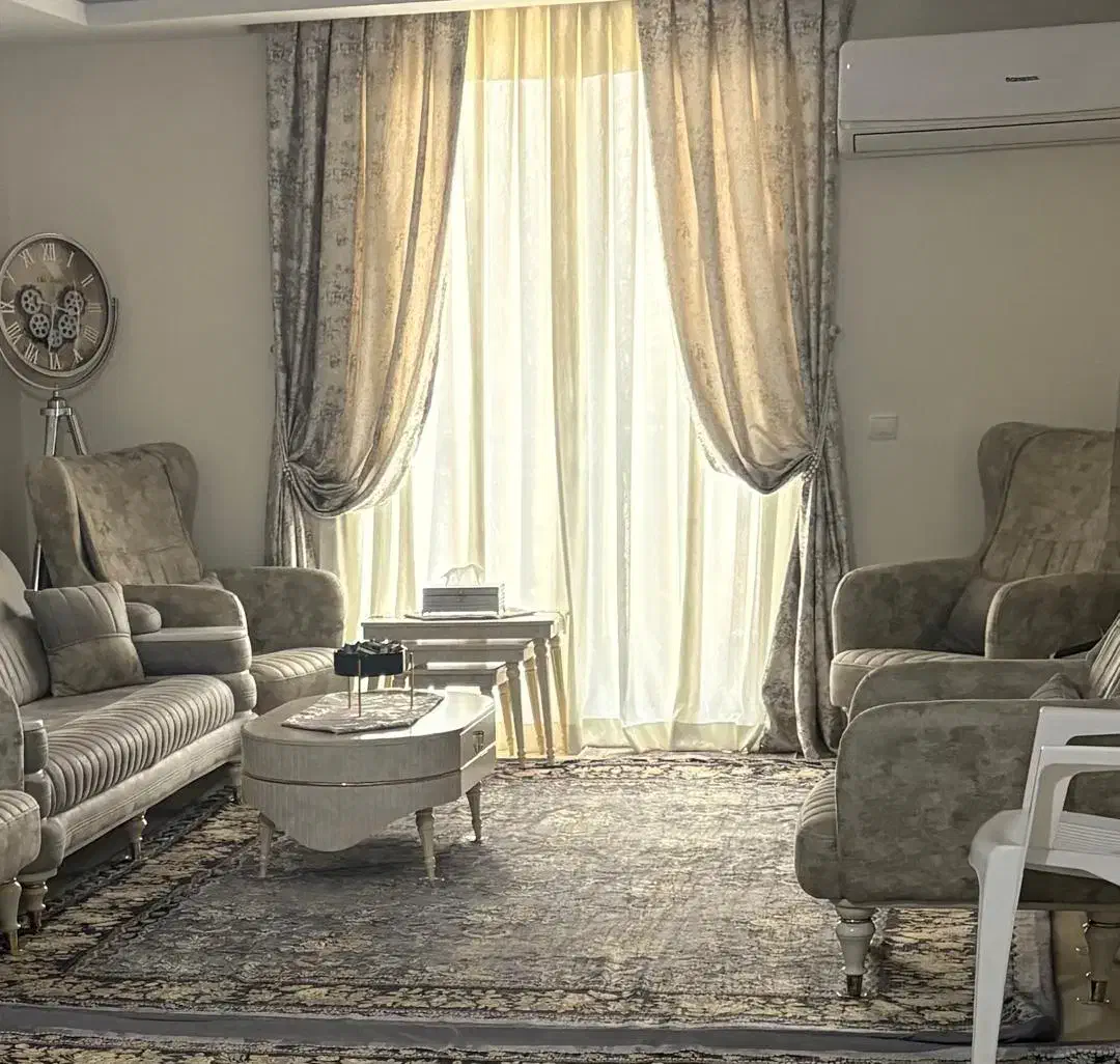 پرده|پرده، رانر، رومیزی|تهران, شهرک ولیعصر شمالی|دیوار