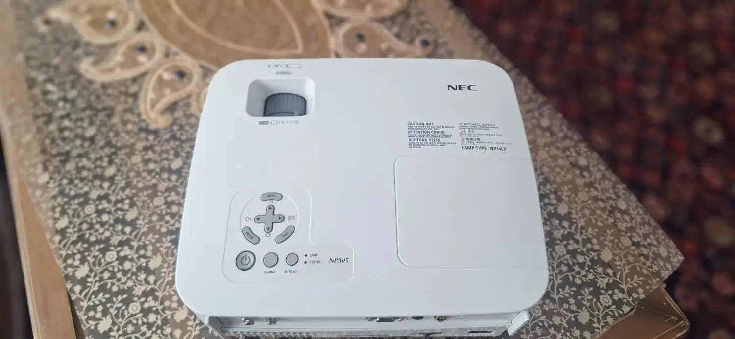 ویدیو پرژکتور NEC|تلویزیون و پروژکتور|همدان, |دیوار