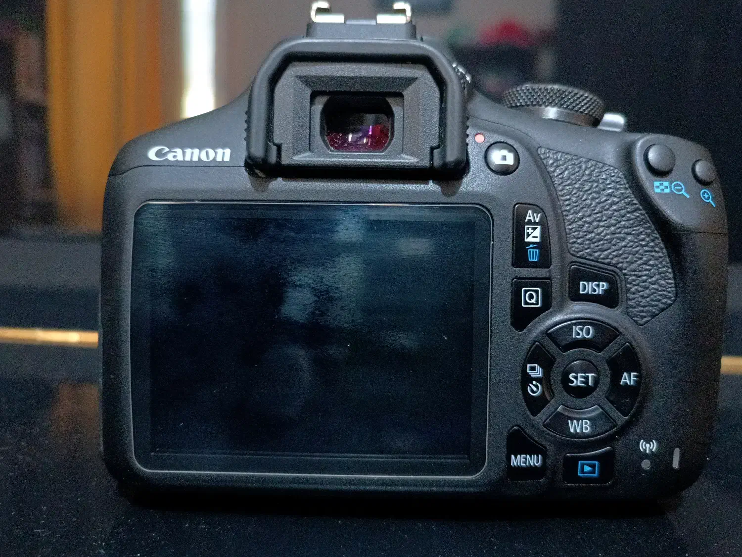 دوربین canon 2000d|دوربین عکاسی و فیلمبرداری|مرودشت, ژیان|دیوار