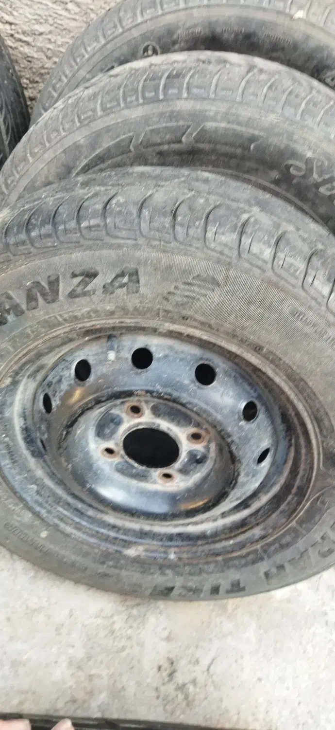 انواع لاستیک و رینگ معمولی واسپرت و سایز 13،14،15|قطعات یدکی و لوازم جانبی|بازرگان, |دیوار