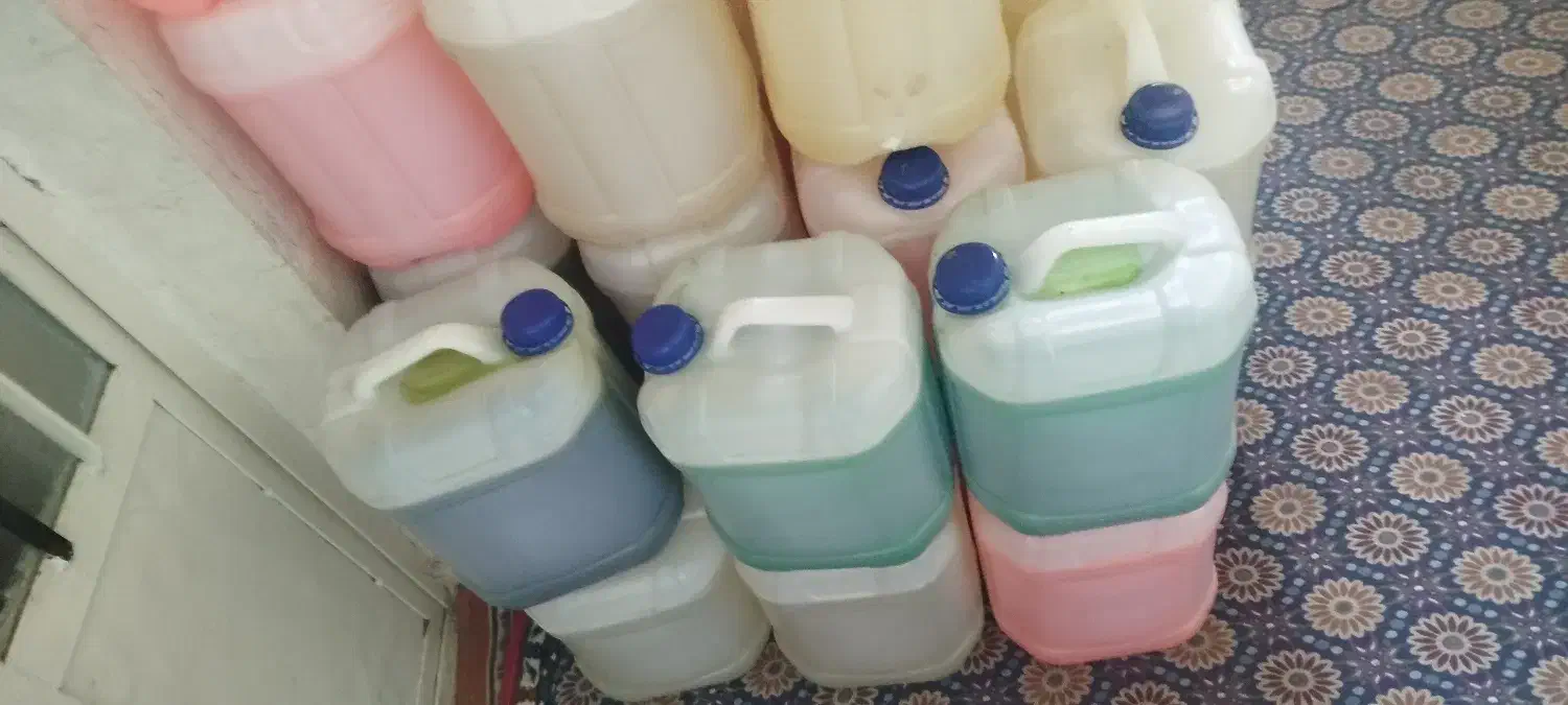 فروش تکی مایه درگالن های ۱۰لیتری فقط ۲۰۰هزار|مواد شوینده و دستمال کاغذی|همدان, |دیوار