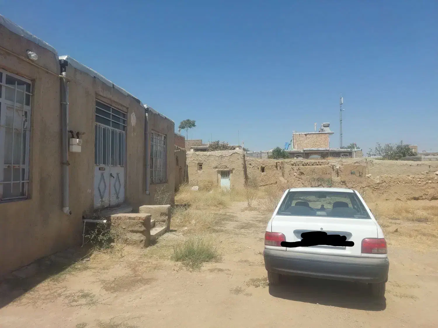 خانه در جاده سلماس روستای سلطان اباد|فروش خانه و ویلا|انزل, |دیوار