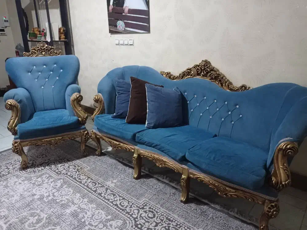 مبل ۸نفره سلطنتی|مبلمان خانگی و میز عسلی|کرج, باغستان|دیوار