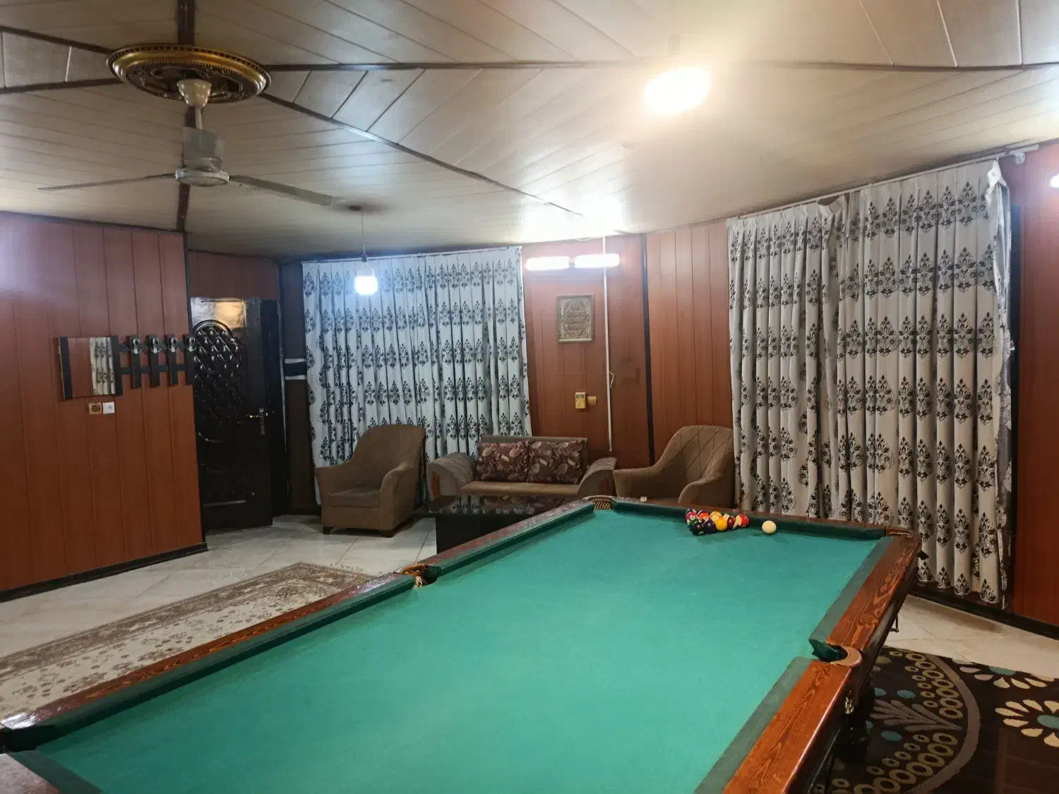 اجاره باغ ویلا استخر سرپوشیده ابگرم|اجارهٔ کوتاهمدت ویلا و باغ|اصفهان, نصرآباد|دیوار