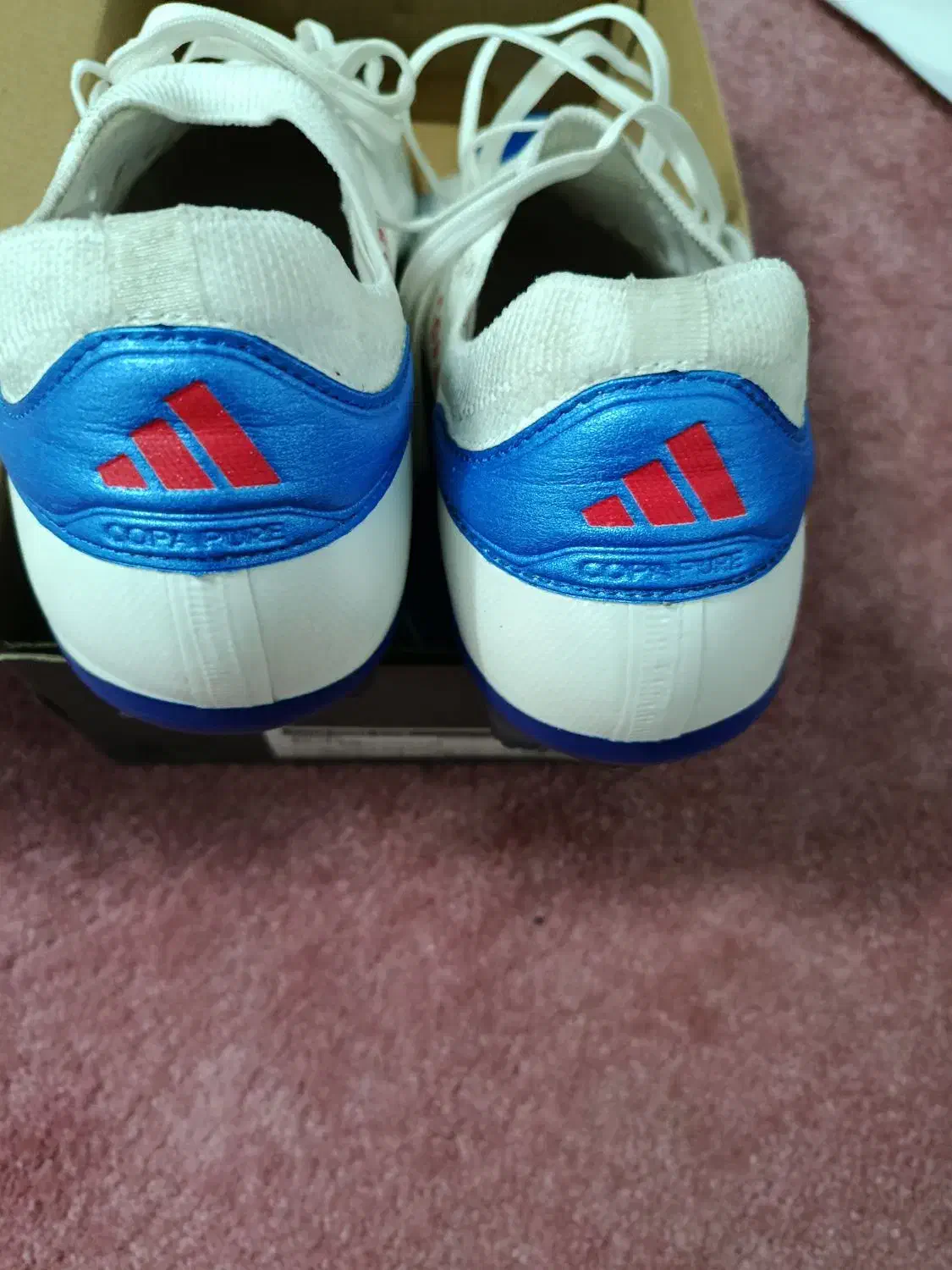 آدیداس کوپا استوک دار چمنی|کیف، کفش، کمربند|بوشهر, |دیوار