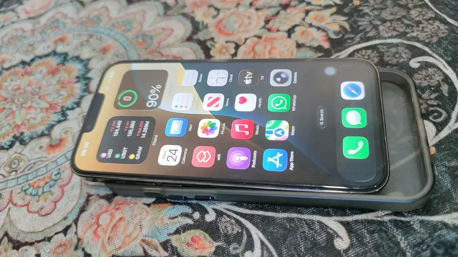 13  iPhone pro max|موبایل|شیراز, شهرک فرهنگیان|دیوار