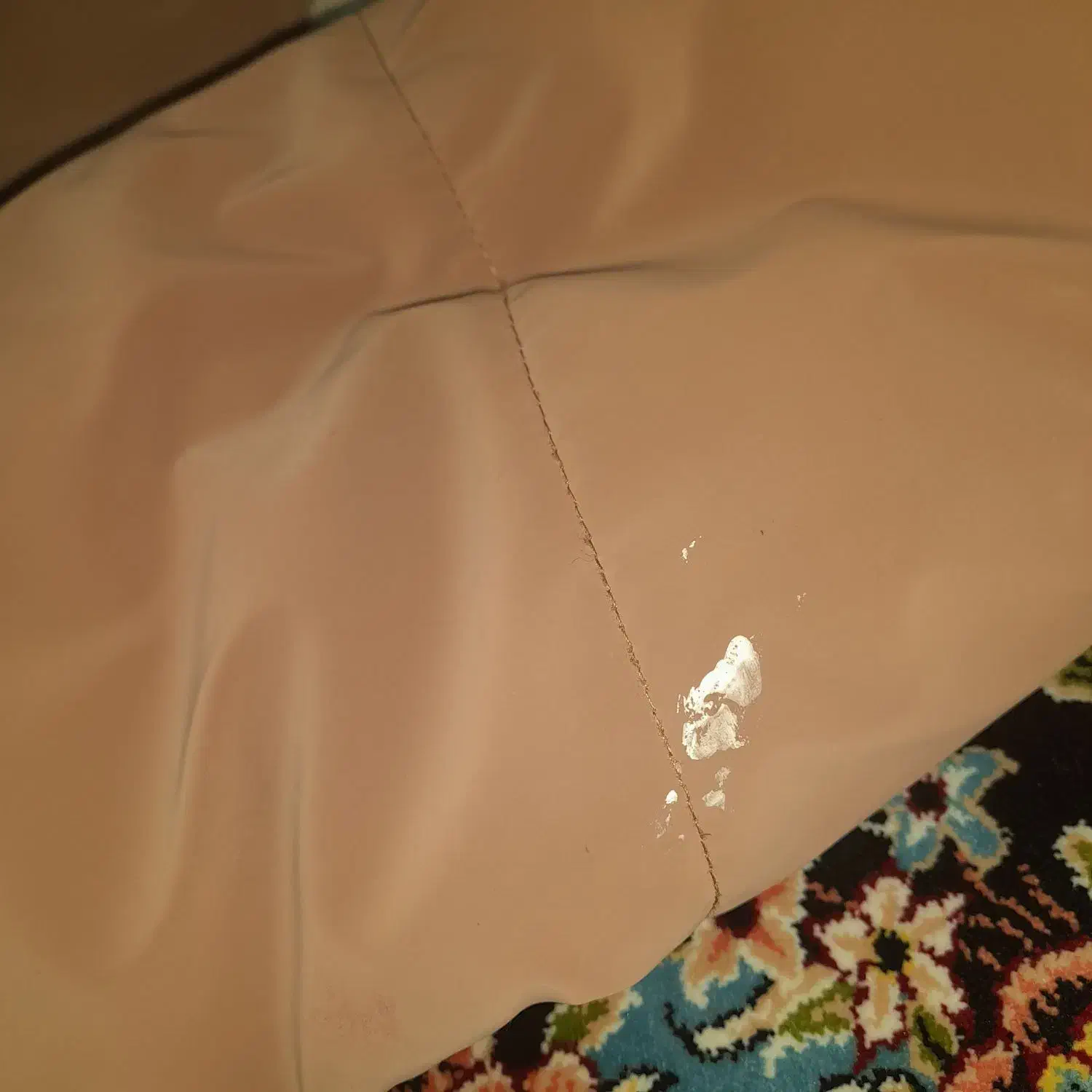 کاپشن|لباس|اراک, |دیوار