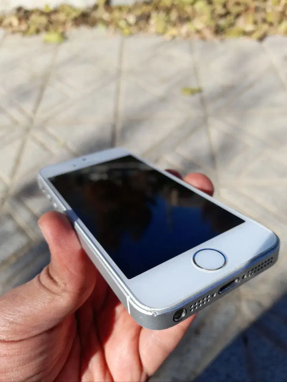 آیفون se|موبایل|بروجن, |دیوار