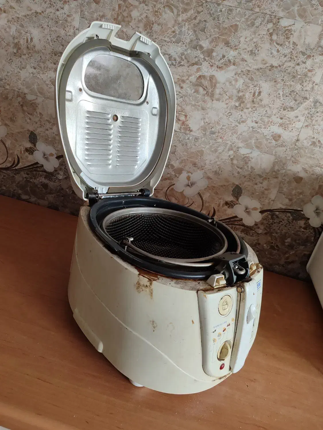 سرخ کن  برقی۳۵۰ تومن|اجاق گاز و لوازم برقی پخت‌وپز|چهاردانگه (تهران), |دیوار