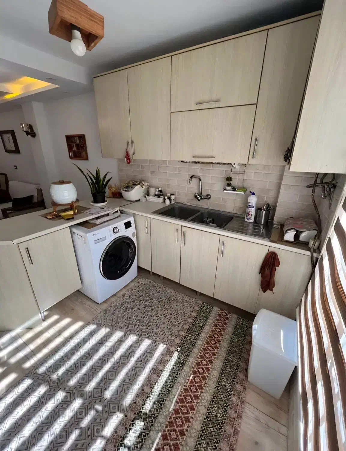 آپارتمان ۸۰ متر سند/استقامت ۱/براصلی/بازسازی شده|فروش آپارتمان|رشت, استقامت ۱|دیوار