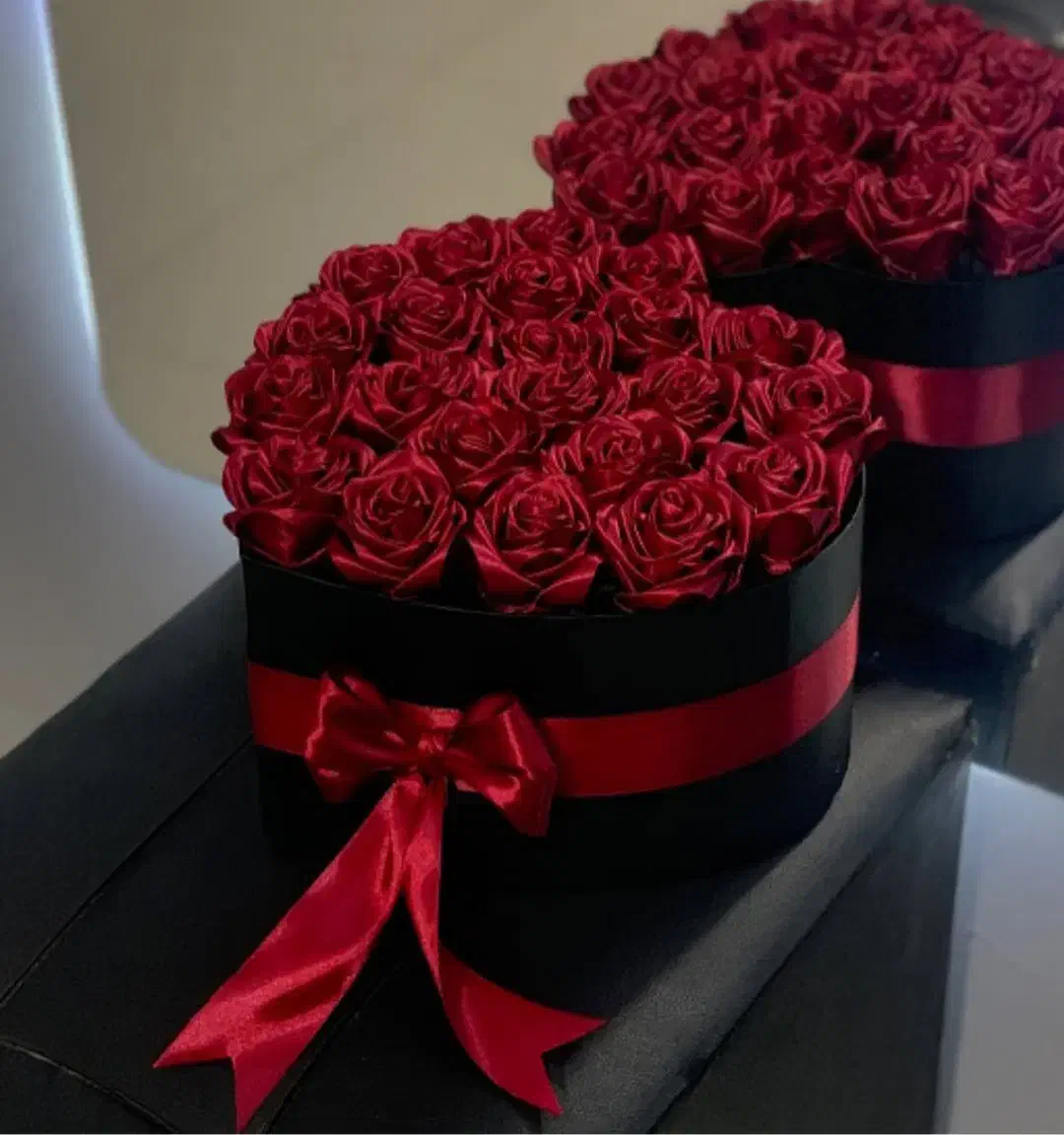 گل روبانی|گل مصنوعی|باسمنج, |دیوار