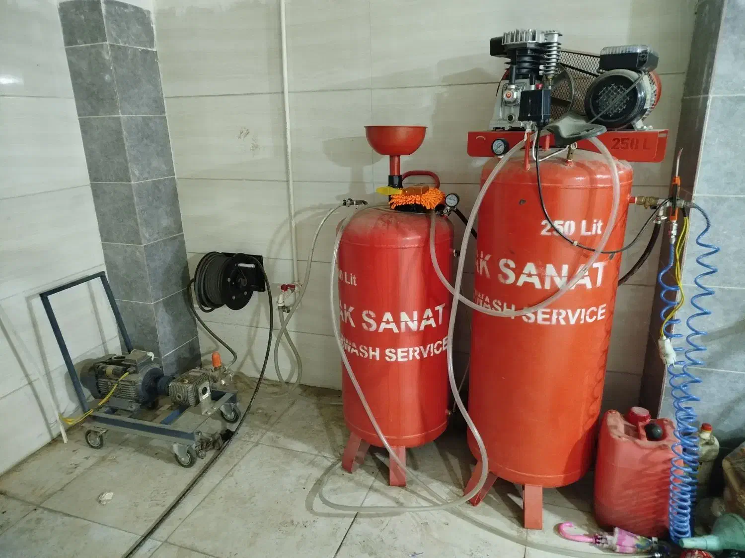 کارواش درحد نو|خدمات نظافت|مریوان, |دیوار