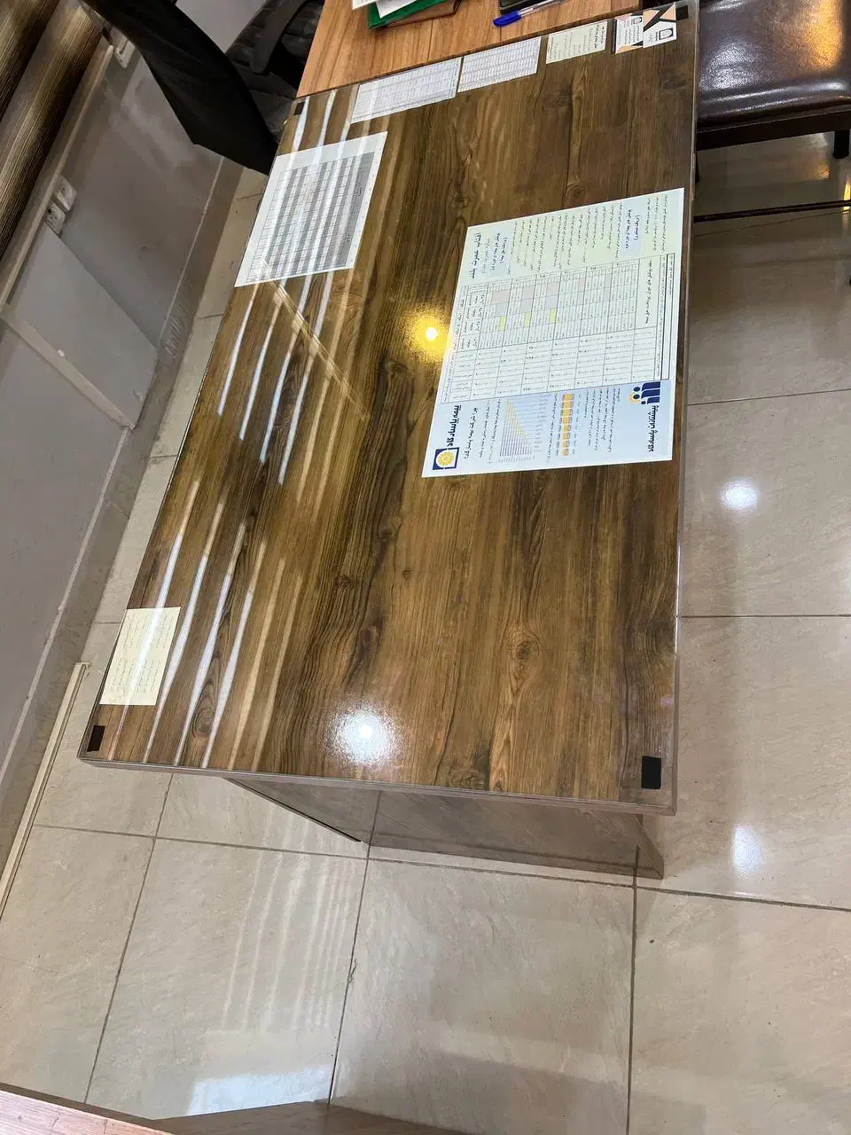 میز|مبلمان اداری|شیروان (خراسان), |دیوار