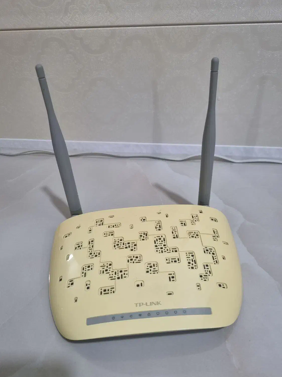 فروش دو مودم - TF-i60 E1 ایرانسل و ADSL TP LiNK|مودم و تجهیزات شبکه|قشم, |دیوار