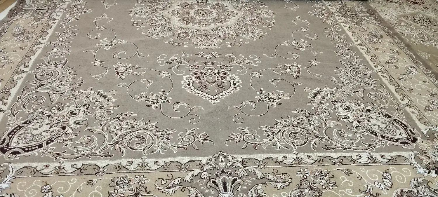 قالی دوازده متری(۳×۴)و مبل|فرش|بردسکن, |دیوار