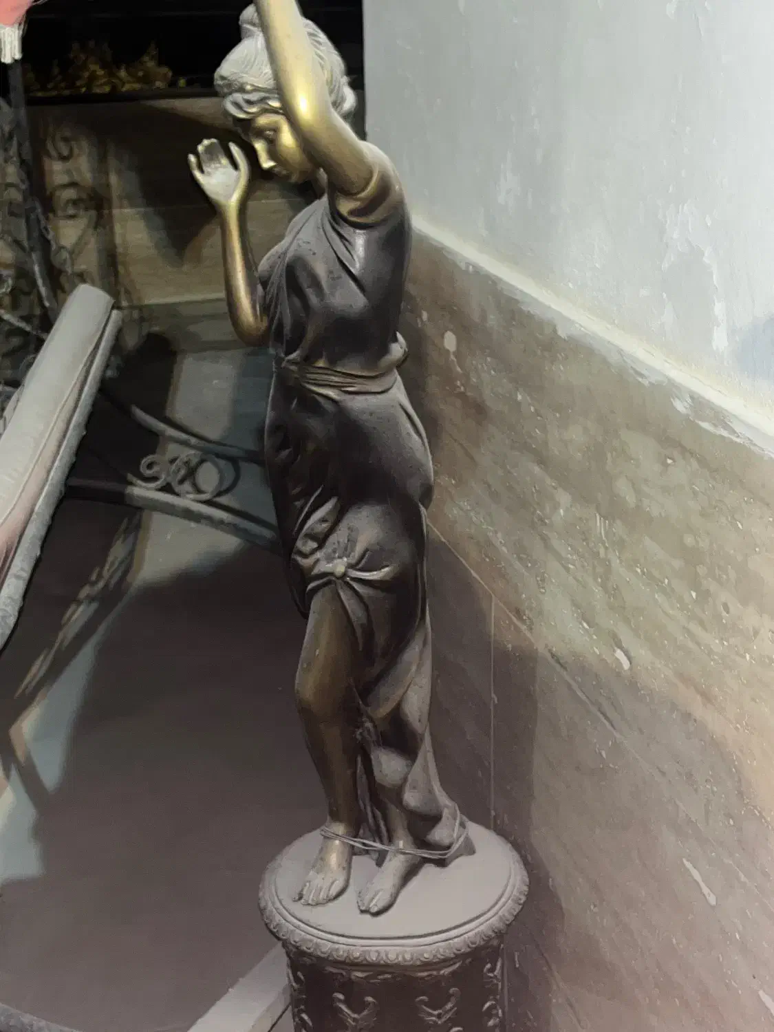 مجسمه|مجسمه، تندیس، ماکت|لواسان, |دیوار