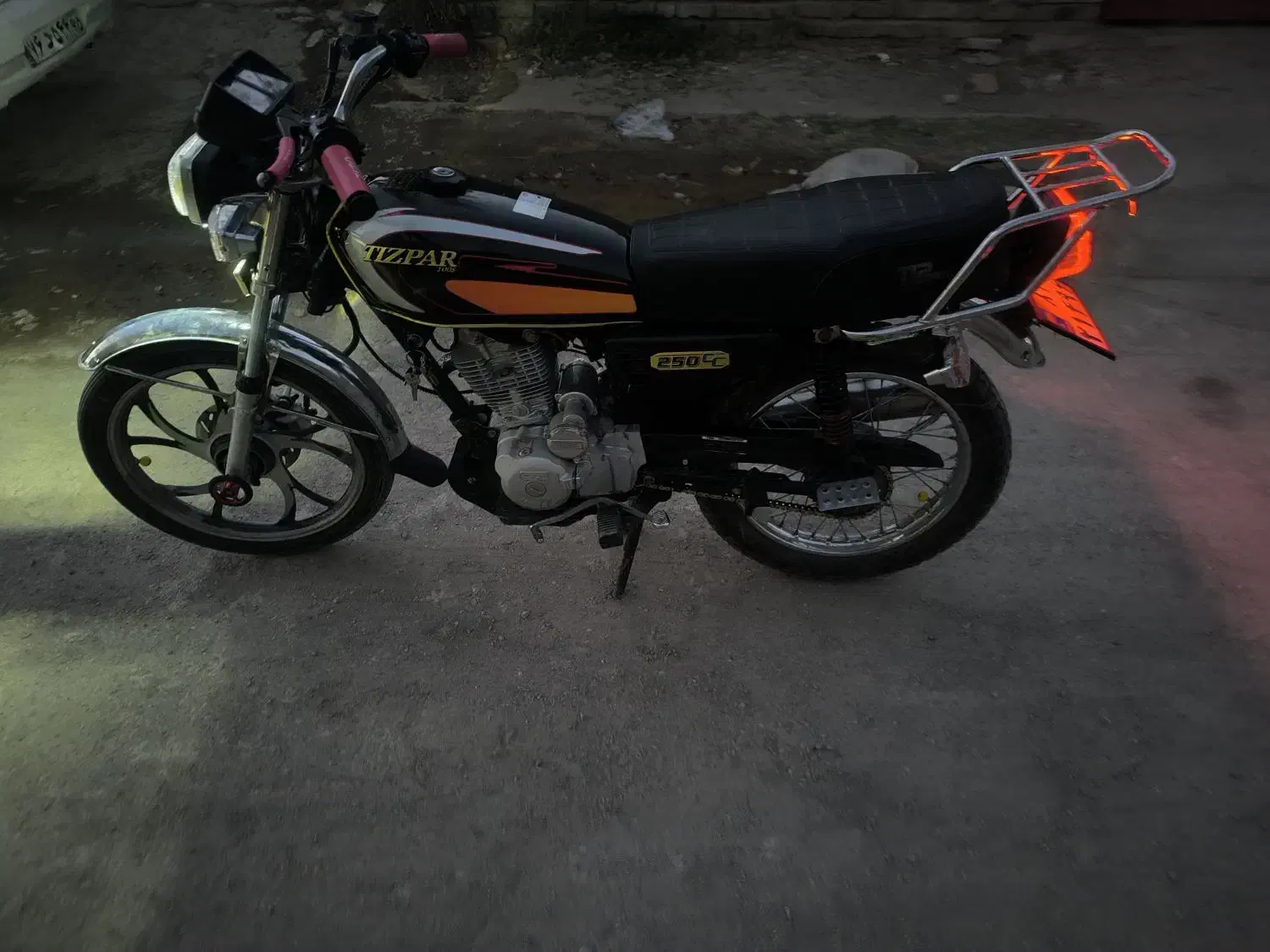 موتور سیکلت 200ccبلوچ|موتورسیکلت|خاش, |دیوار