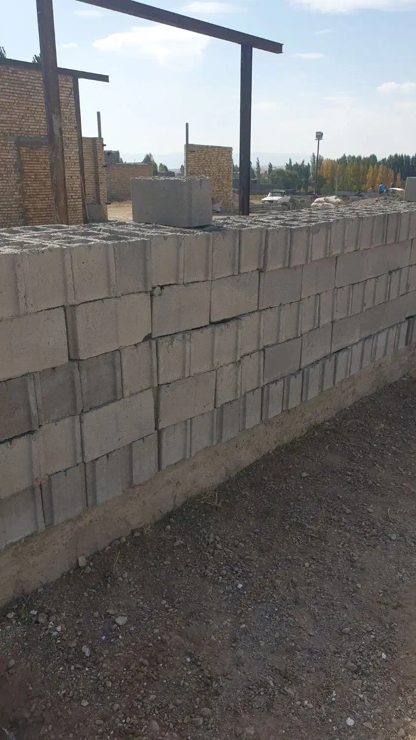 کارگاه تولیدبلوک سیمانی وپوکه وانواع گیف|مصالح و تجهیزات ساختمان|مهربان, |دیوار