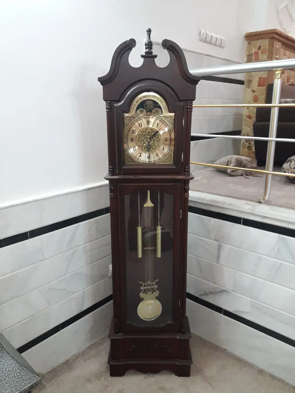 ساعت ایستاده|ساعت دیواری و تزئینی|قم, سراجه (۱۵ خرداد)|دیوار