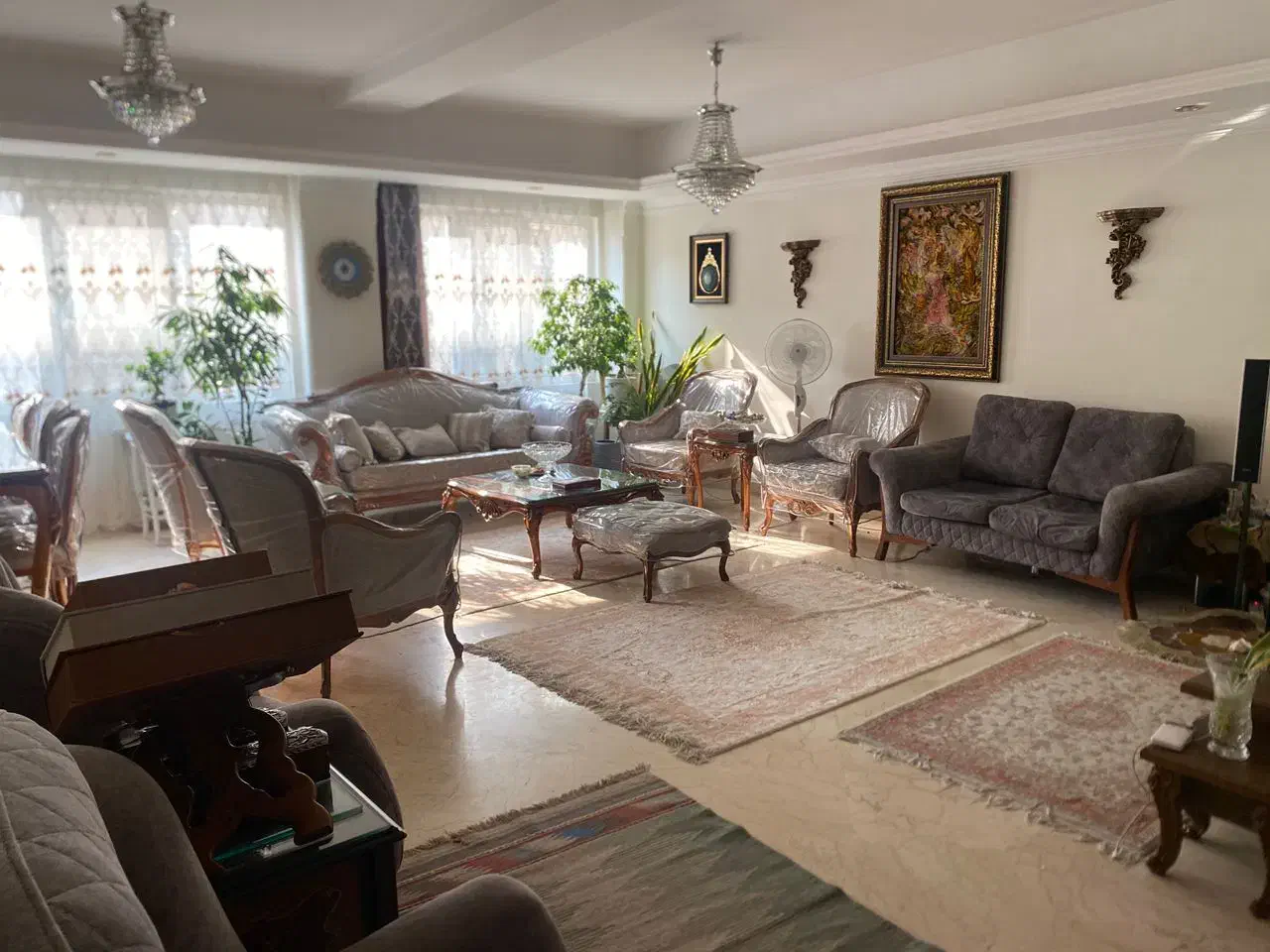 ۱۲۷ متر / تکواحدی / فول امکانات  ویو دار/ عدل