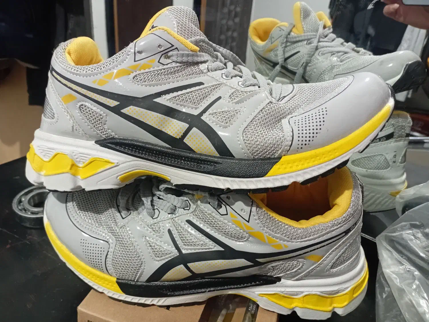 کیف وکفش|کیف، کفش، کمربند|آبیک, |دیوار