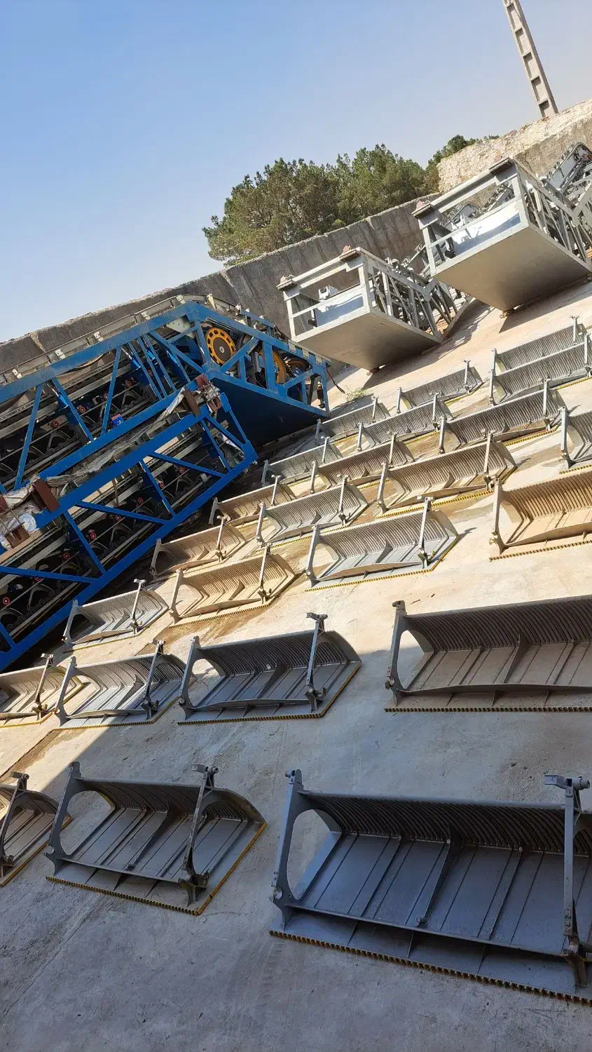 فروش پله برقی اورهال شده|مصالح و تجهیزات ساختمان|بهارستان, |دیوار