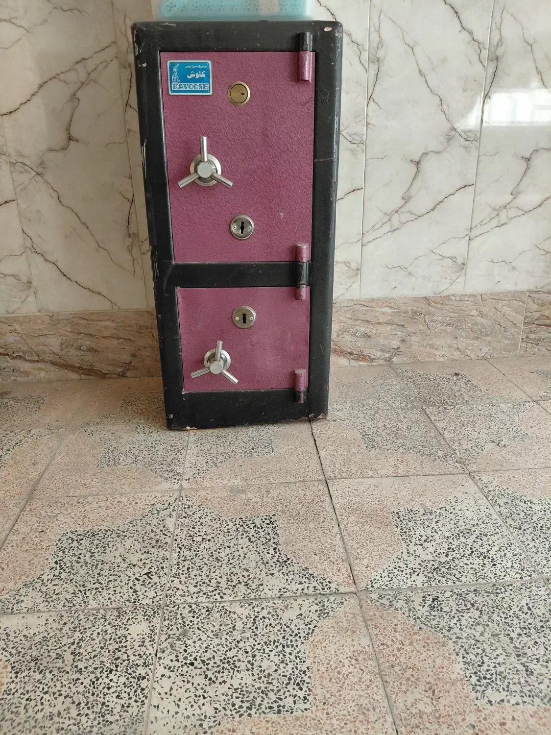 گاو صندوق|ابزارآلات|اصفهان, برلیان|دیوار