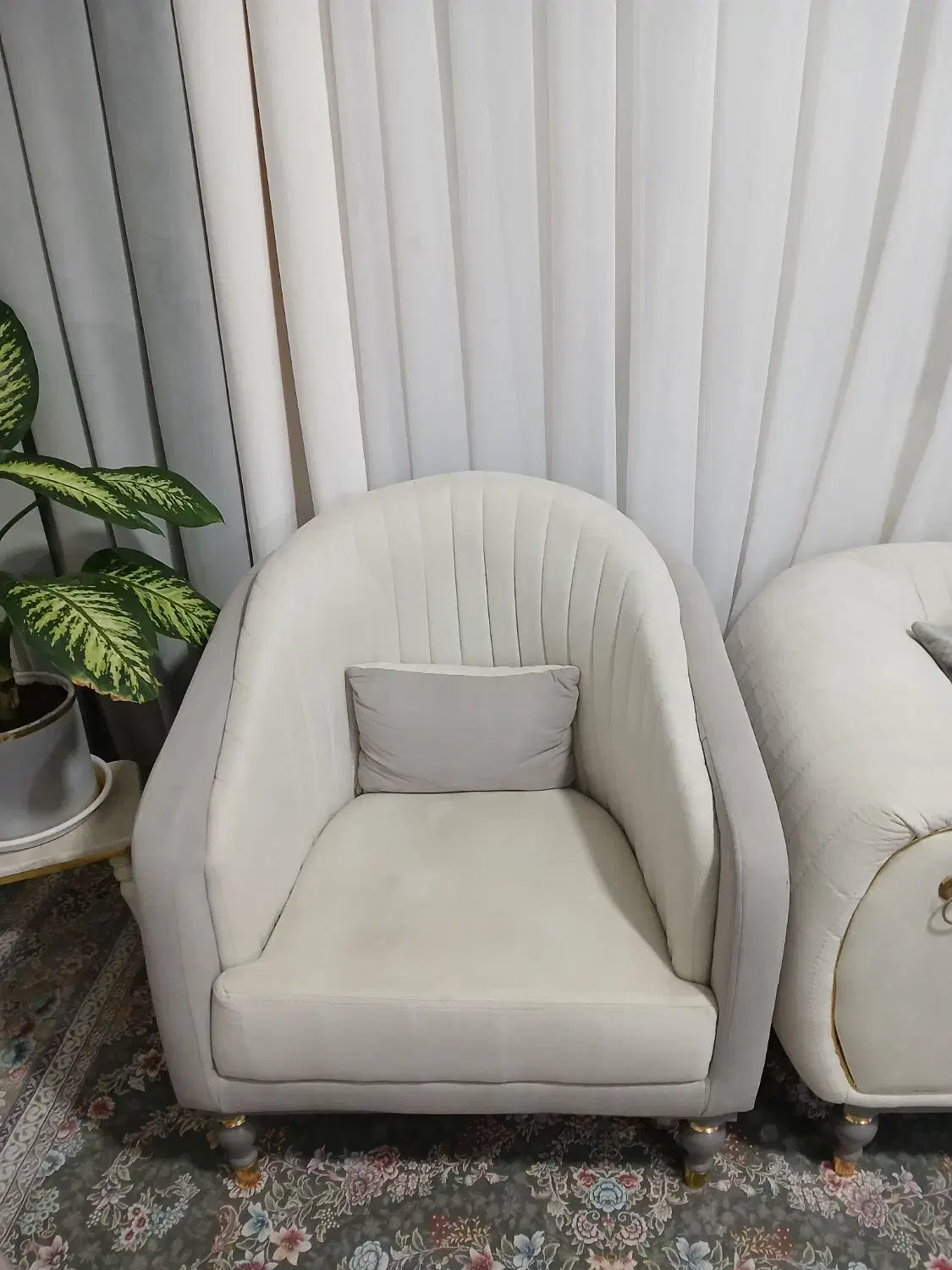 مبل راحتی|مبلمان خانگی و میز عسلی|کرج, شهرک شهید احسانی نژاد|دیوار