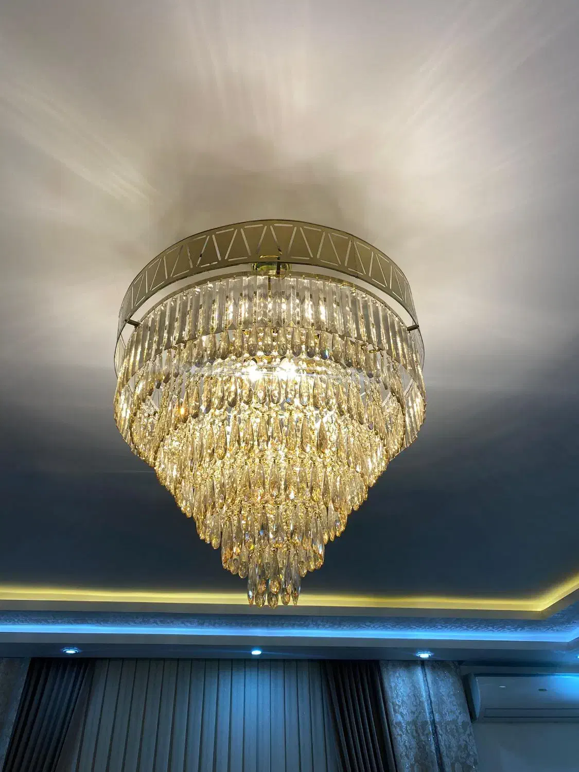 لوستر سقفی|لوستر و چراغ آویز|شاهینشهر, شهرک میلاد|دیوار