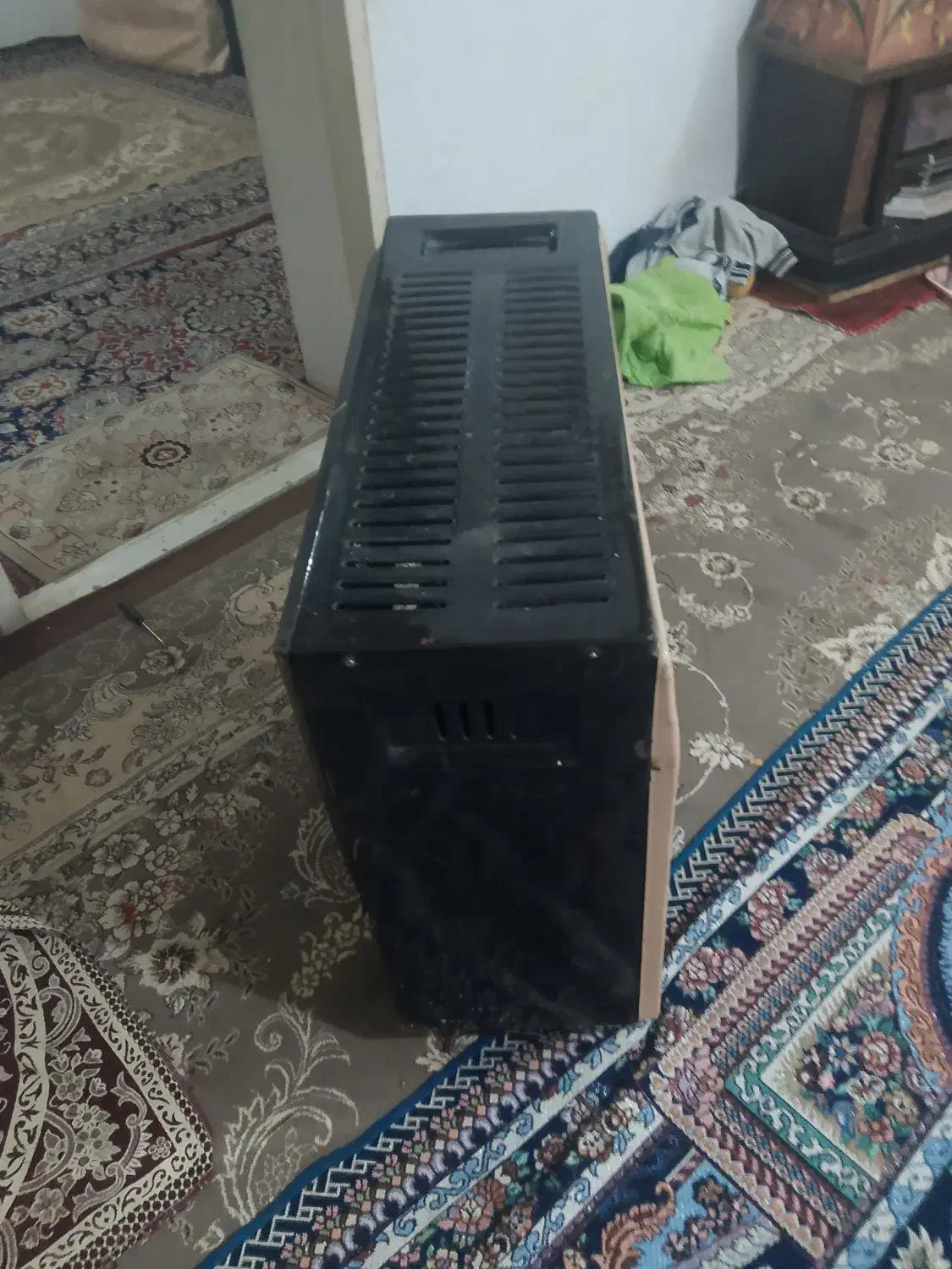 یک عدد بخاری|بخاری، هیتر، شومینه|تربتحیدریه, منظر|دیوار