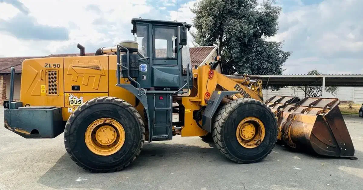 راننده لودر هستم|خدمات حمل و نقل|بندرعباس, |دیوار