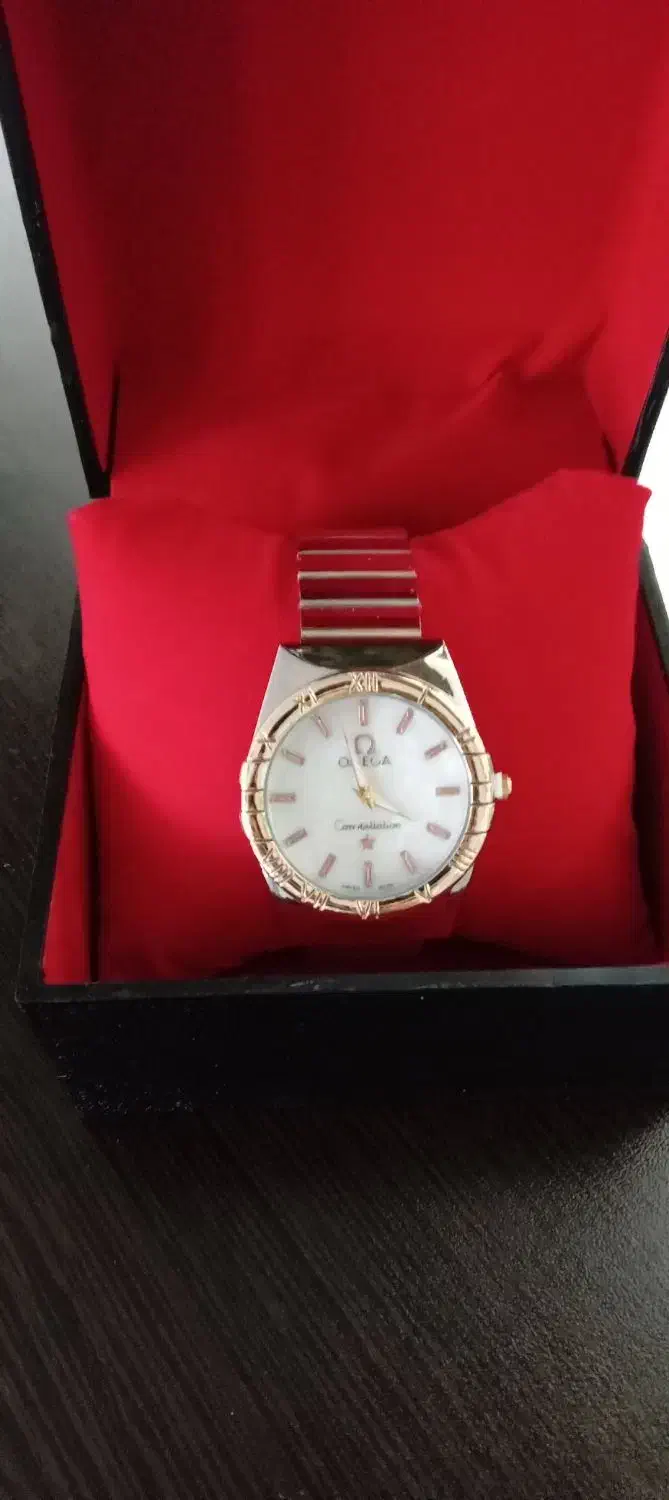 زنونه|ساعت|قزوین, |دیوار