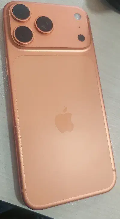 گوشی ایفون ۱۷ پرومکس|موبایل|شیراز, تحویلی|دیوار