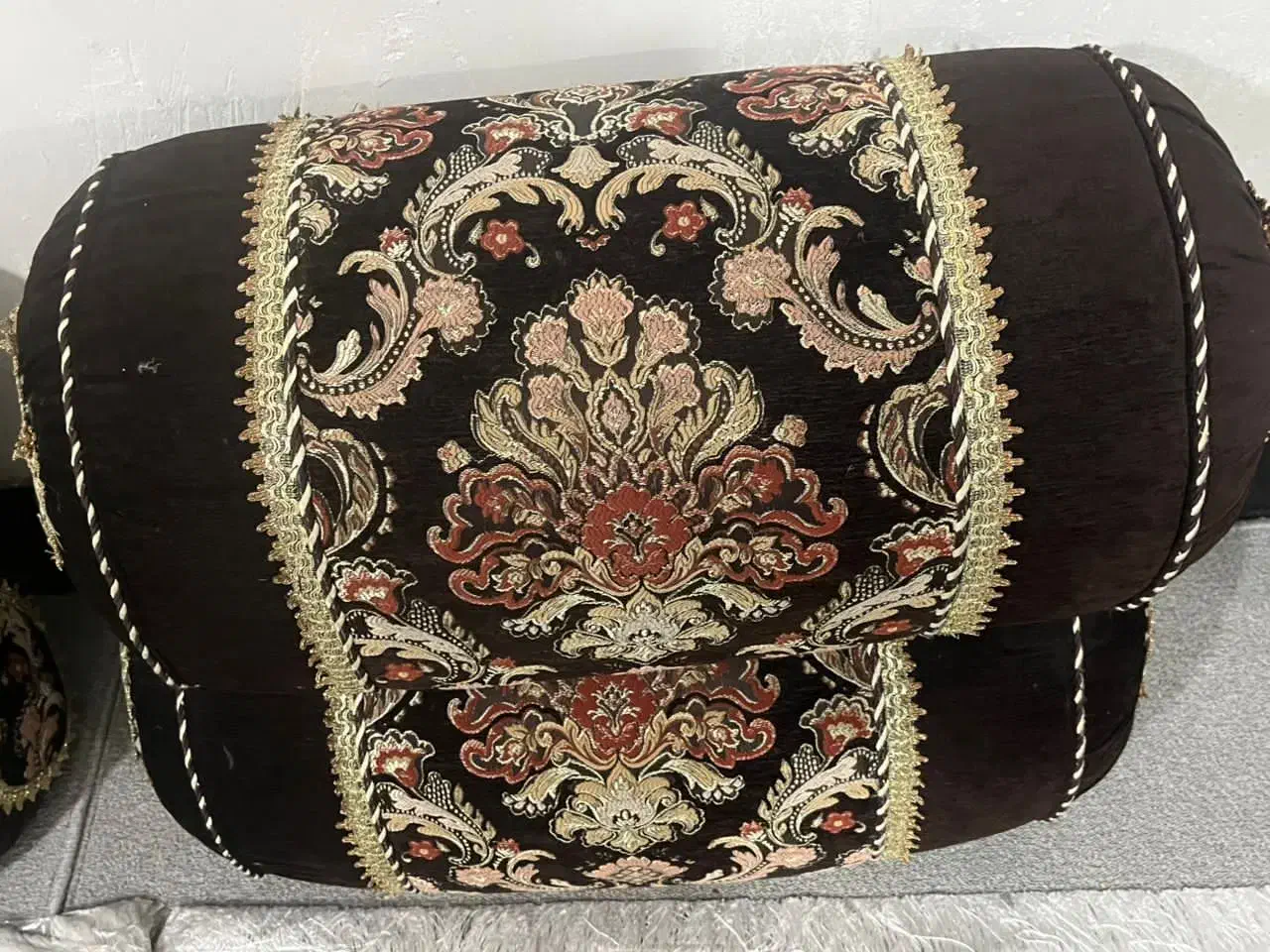 بالشت|رختخواب، بالش، پتو|یاسوج, |دیوار