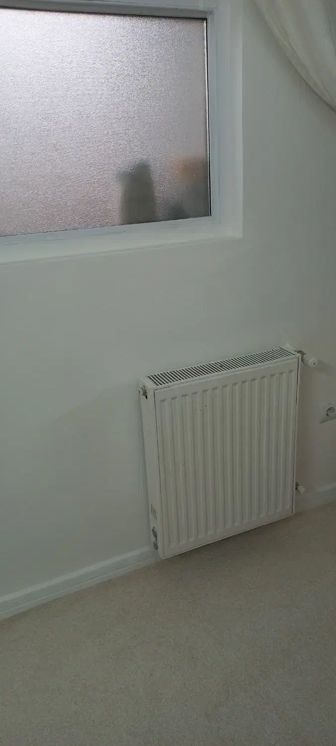 رادیاتور ۶۰ سانت سالم|آبگرمکن، پکیج، شوفاژ|قم, پردیسان|دیوار