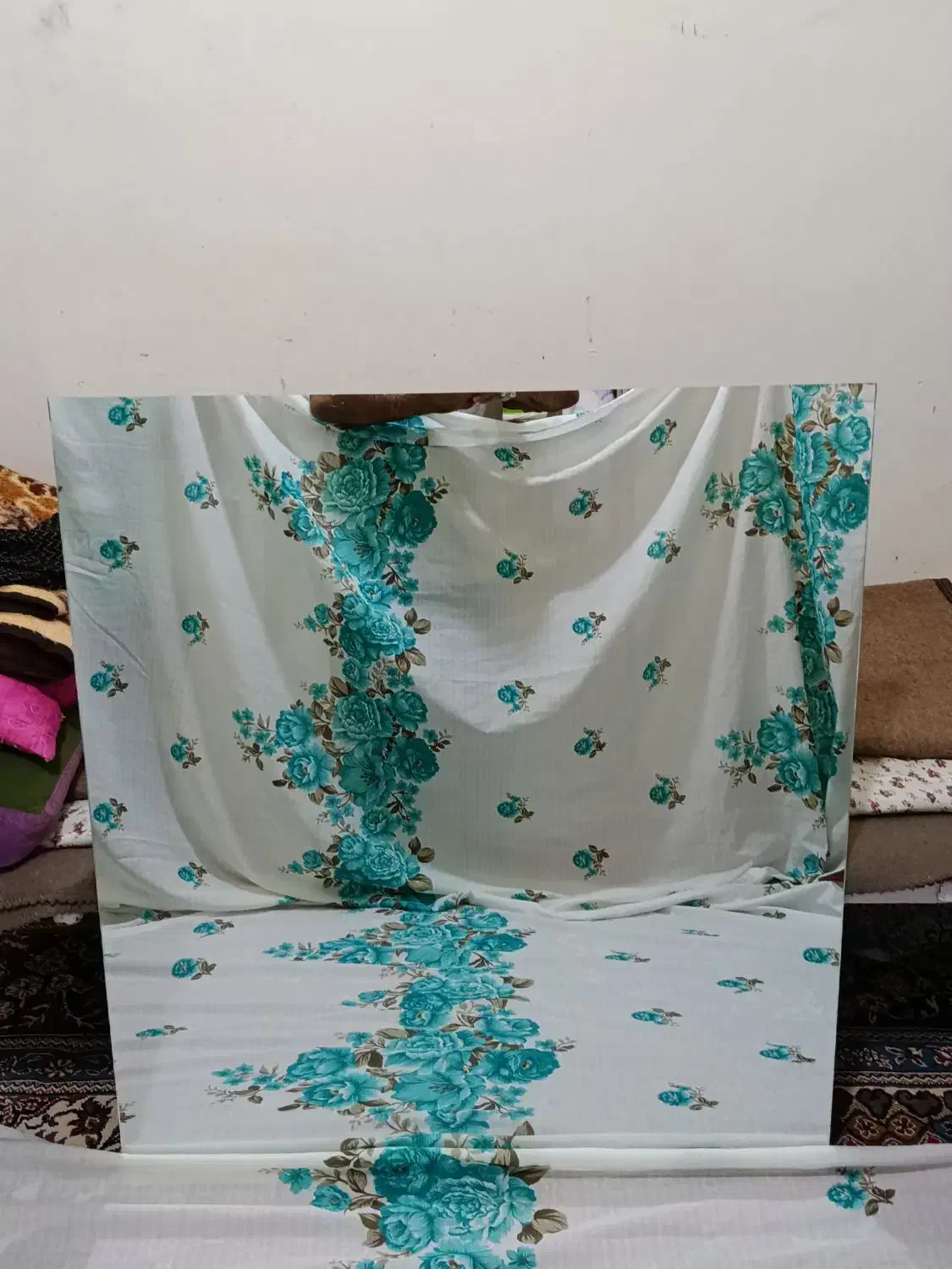 آینه بزرگ|آینه|سنندج, |دیوار