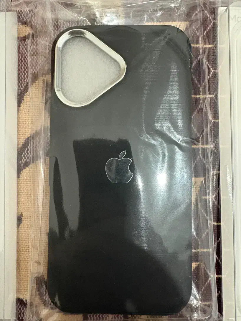 کاور آیفون 16نرمال|لوازم جانبی موبایل و تبلت|شاهین دژ, |دیوار