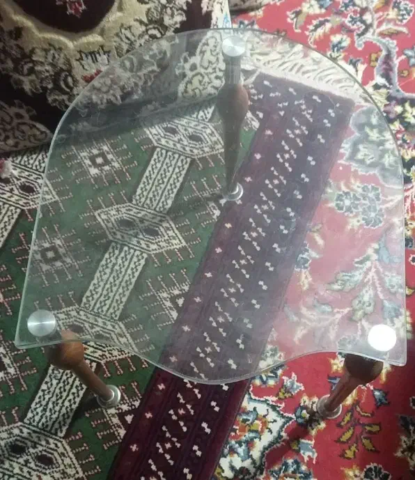 میز شیشه ای|مبلمان خانگی و میز عسلی|گرگان, |دیوار